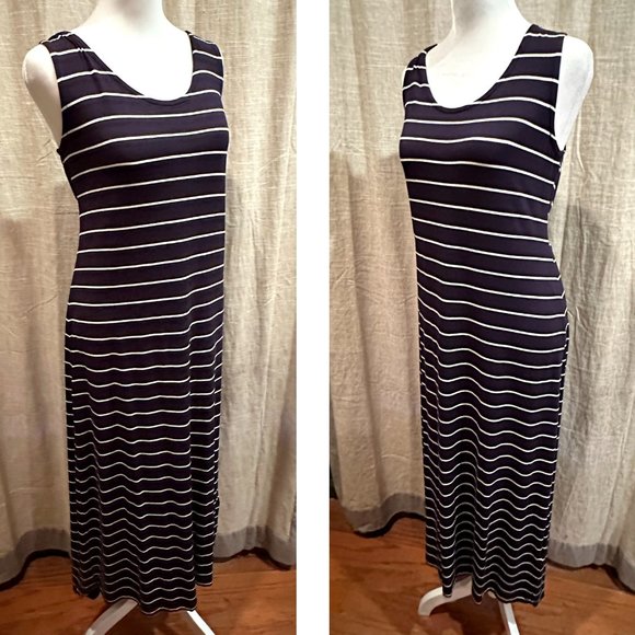 C&C California Navy & White Striped Maxi Dress Medium NWOT - Picture 3 of 8
